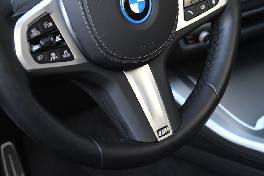 BMW X5 xDrive45e 394pk M-Sport Pano HUD ACC 360 Laser Trekhaak