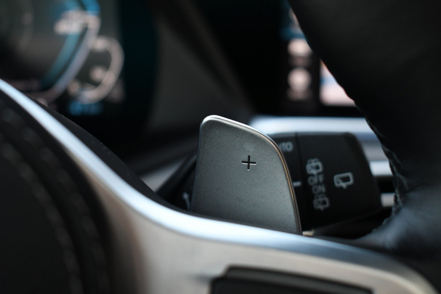 BMW X5 xDrive45e 394pk M-Sport Pano HUD ACC 360 Laser Trekhaak