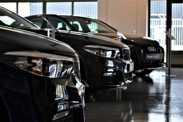 BMW X5 xDrive45e 394pk M-Sport Pano HUD ACC 360 Laser Trekhaak