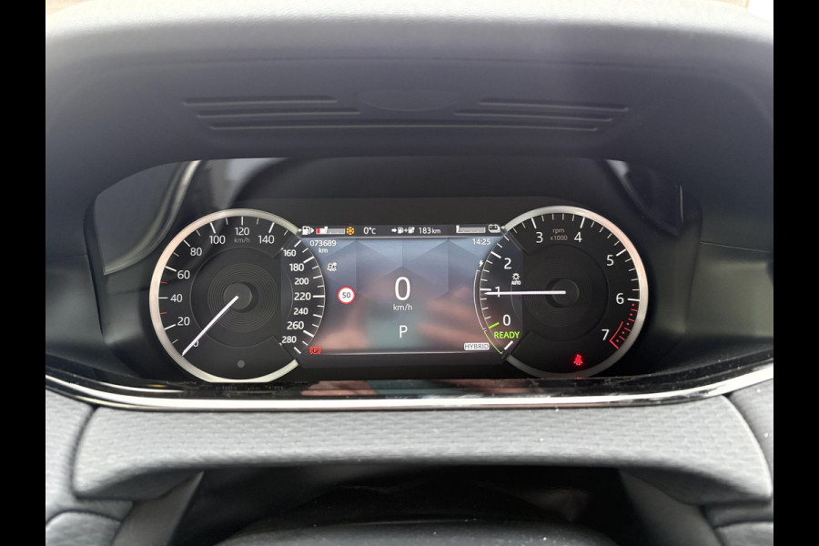 Land Rover Range Rover Evoque 1.5 P300e AWD R-Dynamic | Panoramadak | Elek. Wegklapbare Trekhaak | Cold Climate Pack | Elek. achterklep | Dodehoeksensoren | Adaptive Cruise |
