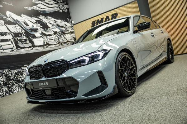 BMW 3-serie M340i xDrive | M-Performance Pack | M-stoelen | Head-Up | Carbon inleg | 20'' velgen | Sportstuur |
