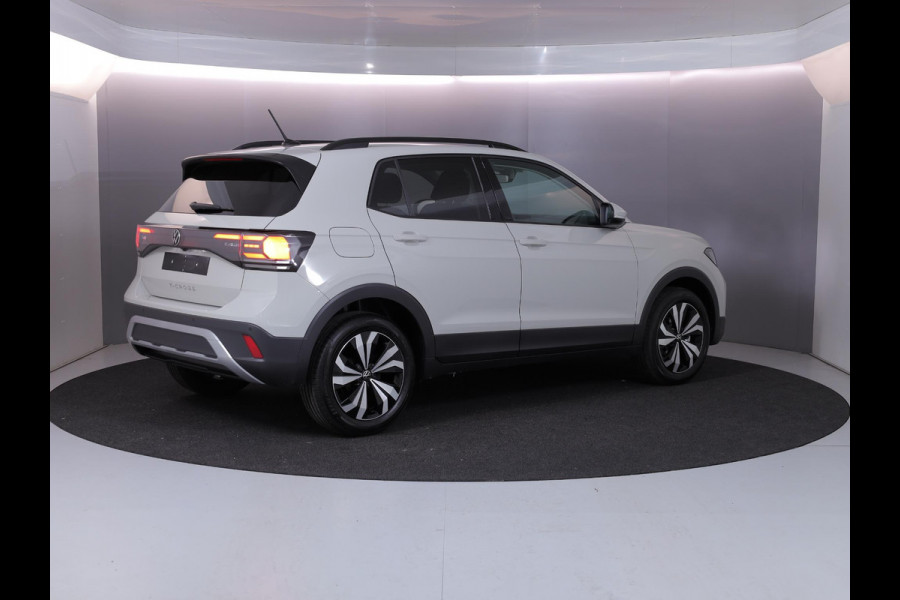 Volkswagen T-Cross Life Edition 1.0 TSI 70 kW / 95 PK SUV 5 versn. Ha