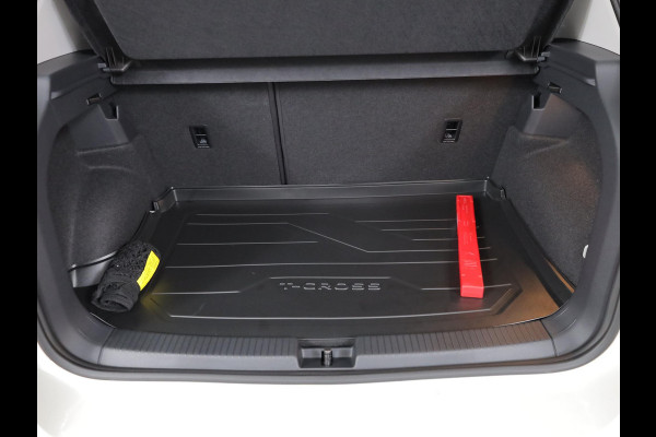 Volkswagen T-Cross Life Edition 1.0 TSI 70 kW / 95 PK SUV 5 versn. Ha