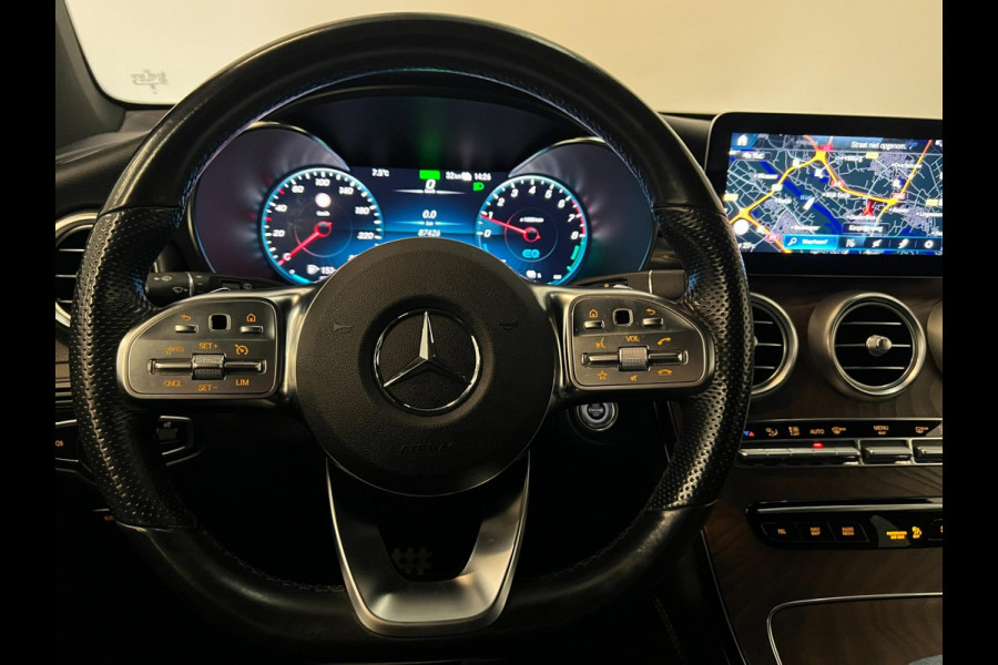 Mercedes-Benz GLC 300e / AMG / Burmester / CarPlay / Keyless
