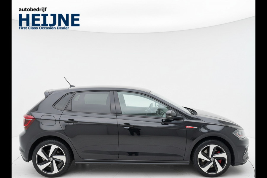 Volkswagen Polo 2.0 TSI GTI TSI 210PK DSG GTI-SPORT CARPLAY/LED/NAVI FABRIEKSGARANTIE
