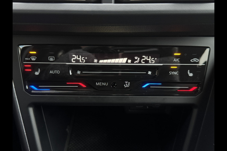 Volkswagen Polo 2.0 TSI GTI TSI 210PK DSG GTI-SPORT CARPLAY/LED/NAVI FABRIEKSGARANTIE