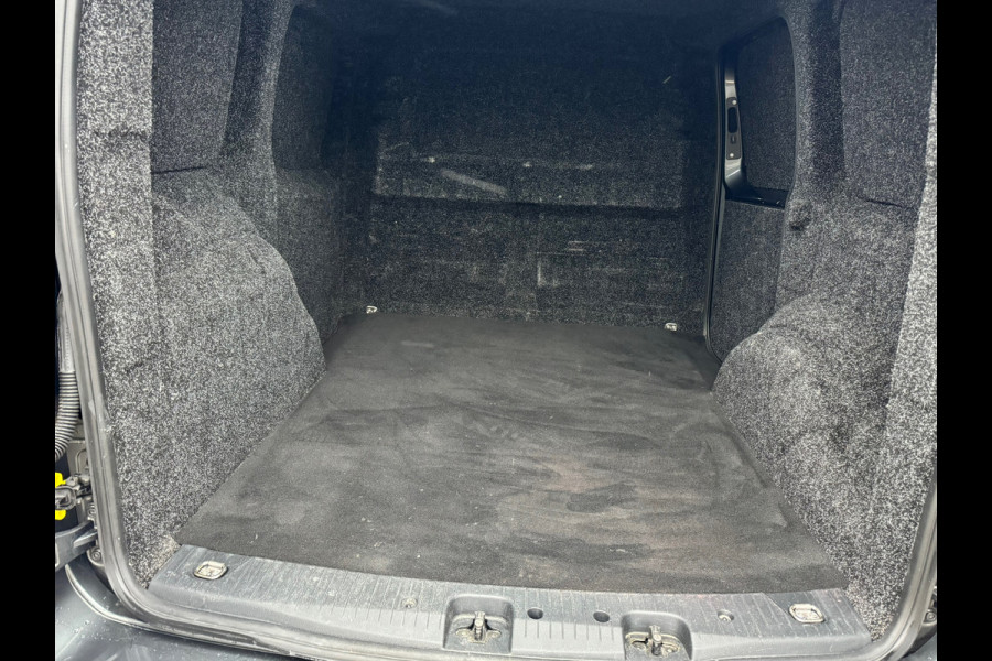 Volkswagen Caddy Cargo 2.0 TDI Automaat 1st Edition * Virtual Cockpit * Side Assist * Full Led * Keyless *