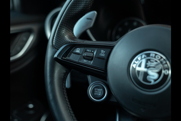 Alfa Romeo Giulia 2.0T Veloce 280pk | Adapt. cruise | CarPlay | Orig. NL