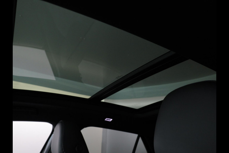 Volkswagen T-Roc R-Line First Edition 1.5 eTSI 110 kW / 150 PK SUV