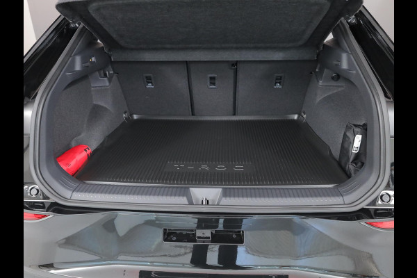 Volkswagen T-Roc R-Line First Edition 1.5 eTSI 110 kW / 150 PK SUV