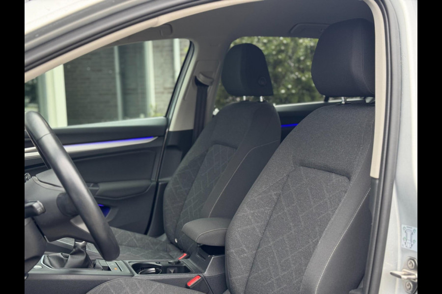 Volkswagen Golf 1.0 TSI Life | Navi, ACC, Airco, Stuur + Stoelverw, Carplay/Android | Dealeronderhouden | NAP |