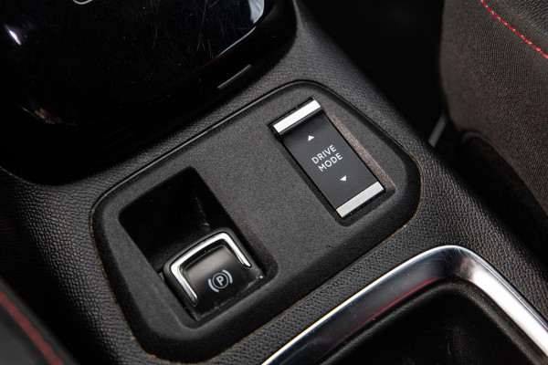 Opel Corsa 1.2 Turbo GS BLACK LINE / APPLE CARPLAY / AUTOMAAT / 360 CAMERA / STOELVERWARMING