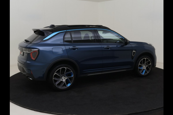 Lynk & Co 01 262PK PLUGIN HYBRID | PANO | 1.800KG TREKGEWICHT | 2023