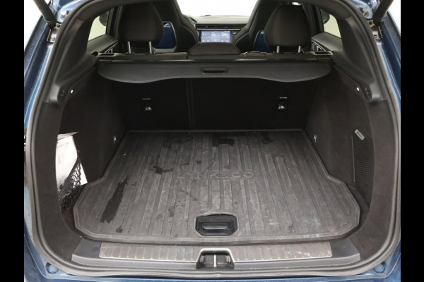 Lynk & Co 01 262PK PLUGIN HYBRID | PANO | 1.800KG TREKGEWICHT | 2023