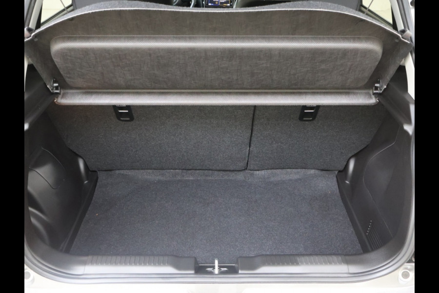 Suzuki Swift 1.2 Style Smart HYBRID | CARPLAY | CAMERA | 4161KM!