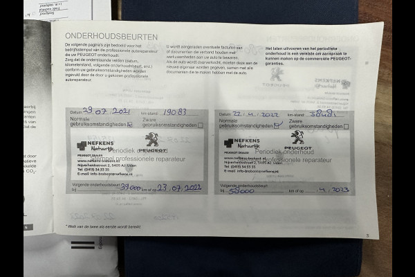 Peugeot 208 1.2 PureTech GT-Line CLIMA / CRUISE / PANO / 3D / AUTO / CAMERA