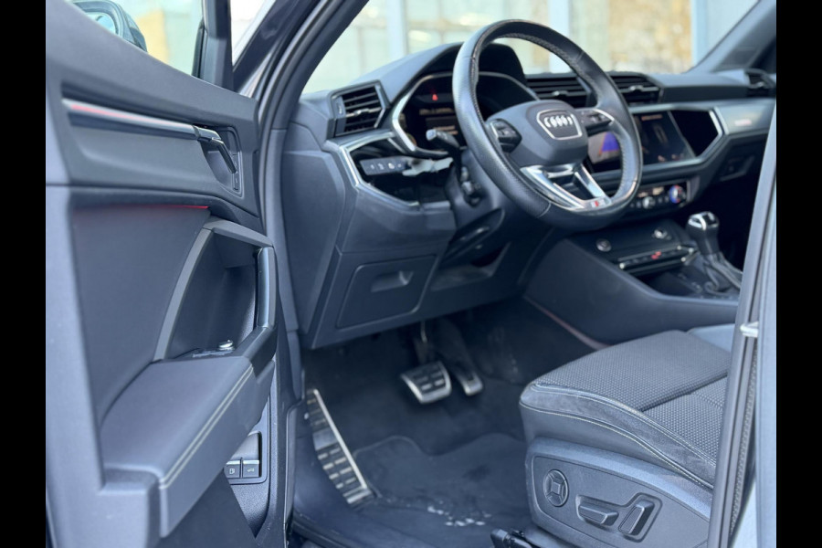 Audi Q3 45 TFSI e S edition |Memory|Sonos|ACC|Sfeer|Camera|19"