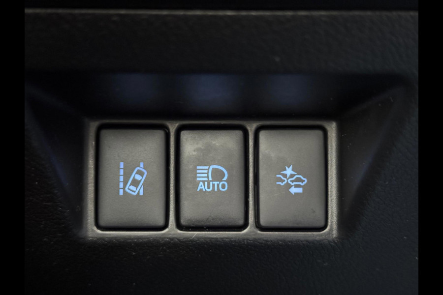 Toyota Yaris 1.5 Hybrid Bi-Tone Plus 2018 AUT NAVI CLIMA NAP