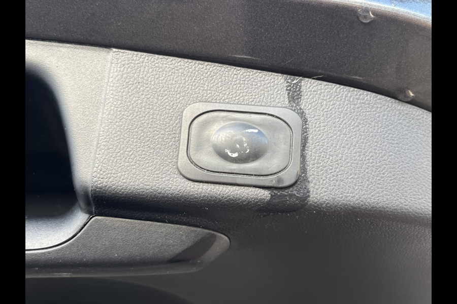 Ford FOCUS Wagon 1.0 EcoB. Active Bns TREKHAAK! WINTERPACK! DESIGNPACK