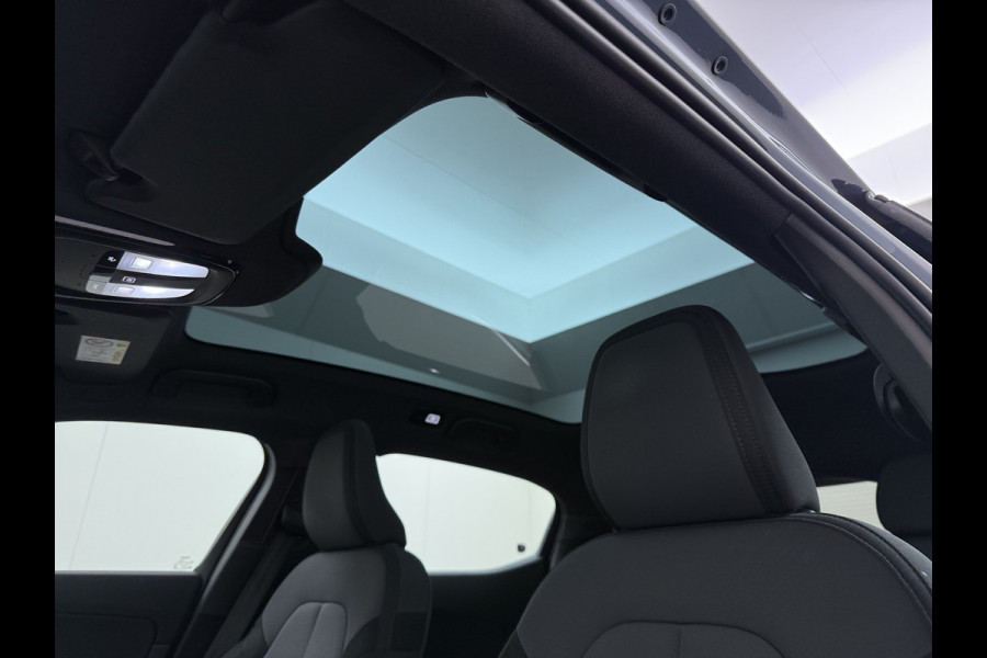 Polestar 2 408PK AWD Long Range Dual Motor 78kWh SOH 93% Trekhaak Adap.Cruise HarmanKardon®-Audio Panoramadak Apple Carplay Android Auto Na Elek.Achterklep/Stoelen Lmv 19" Google Maps Keyless Led Origineel Nederlandse Auto Dealeronderhouden 4WD