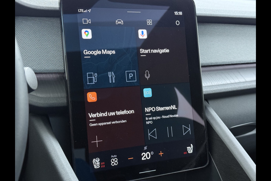 Polestar 2 408PK AWD Long Range Dual Motor 78kWh SOH 93% Trekhaak Adap.Cruise HarmanKardon®-Audio Panoramadak Apple Carplay Android Auto Na Elek.Achterklep/Stoelen Lmv 19" Google Maps Keyless Led Origineel Nederlandse Auto Dealeronderhouden 4WD