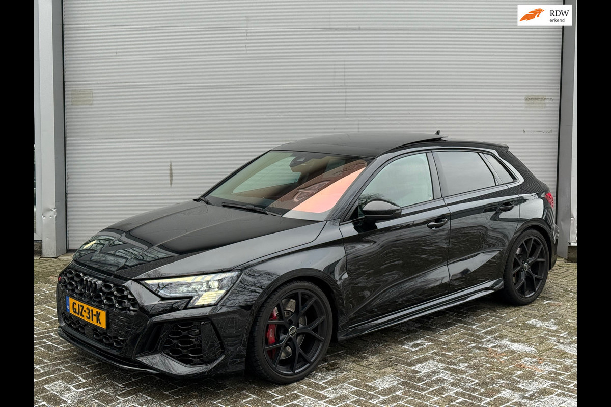 Audi A3 Sportback 2.5 TFSI RS 3 quattro l Pano l B&O l Camera l Klasse 5 l VDOH l
