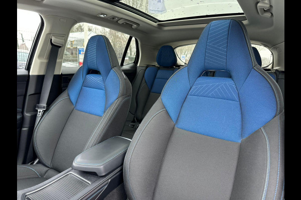 Lynk & Co 01 1.5 | PHEV | Panorama | 20"LM | Infinity| LAge km-stand |