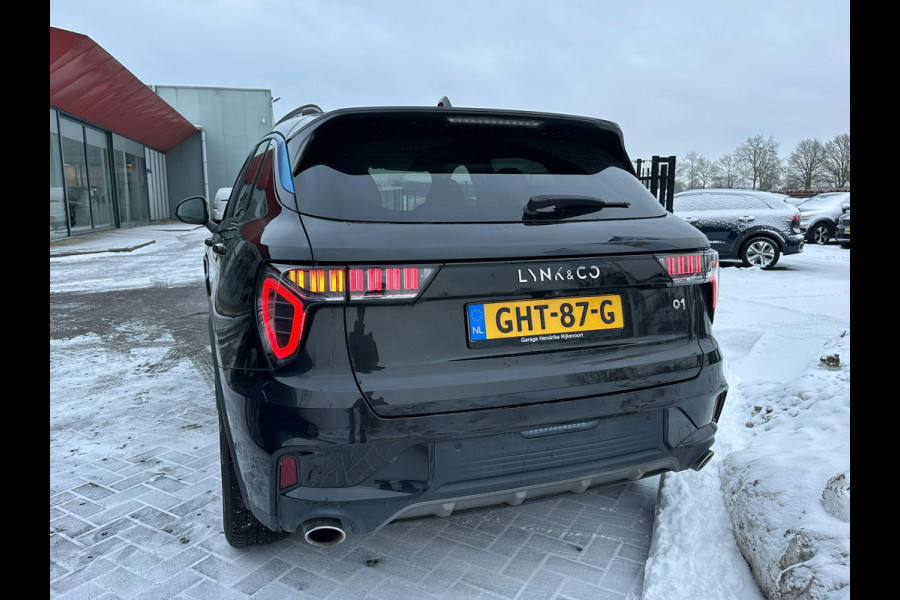 Lynk & Co 01 1.5 | PHEV | Panorama | 20"LM | Infinity| LAge km-stand |