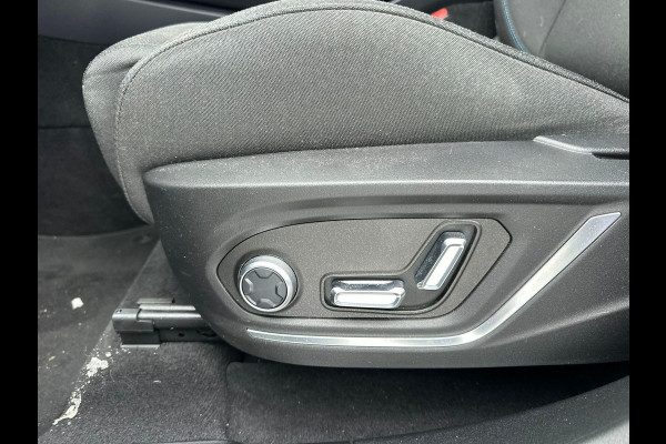 Lynk & Co 01 1.5 | PHEV | Panorama | 20"LM | Infinity| LAge km-stand |