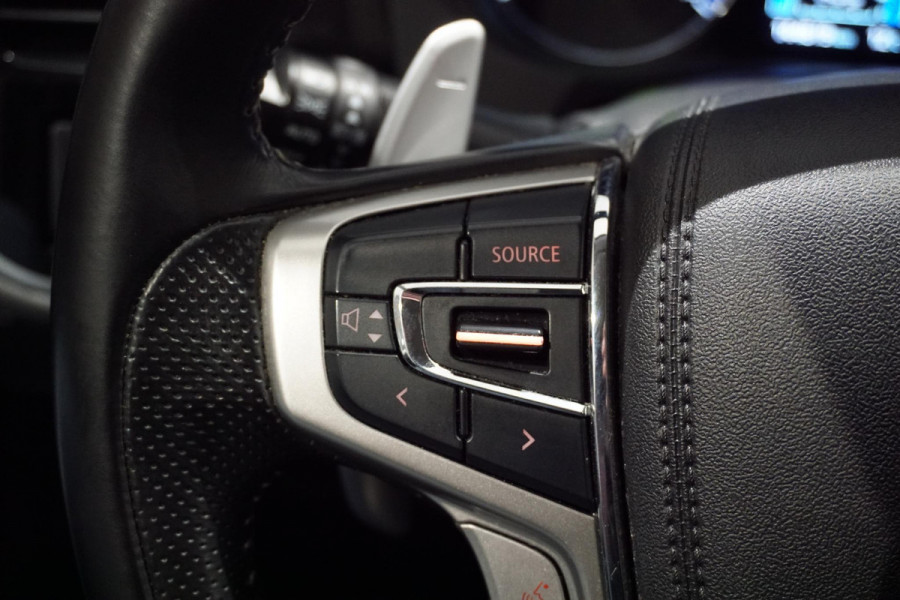 Mitsubishi Outlander 2.4 PHEV Pure + TREKHAAK / CARPLAY / CAMERA / STOELVERWARMING /