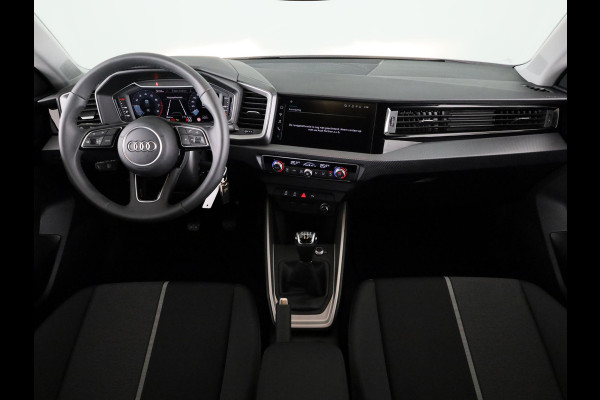 Audi A1 Sportback 25 TFSI S edition 95pk | Parkeerhulp plus | Automatische airco | Navigatie via App | 17 inch lichtmetalen velgen | Dak in contrast kleur