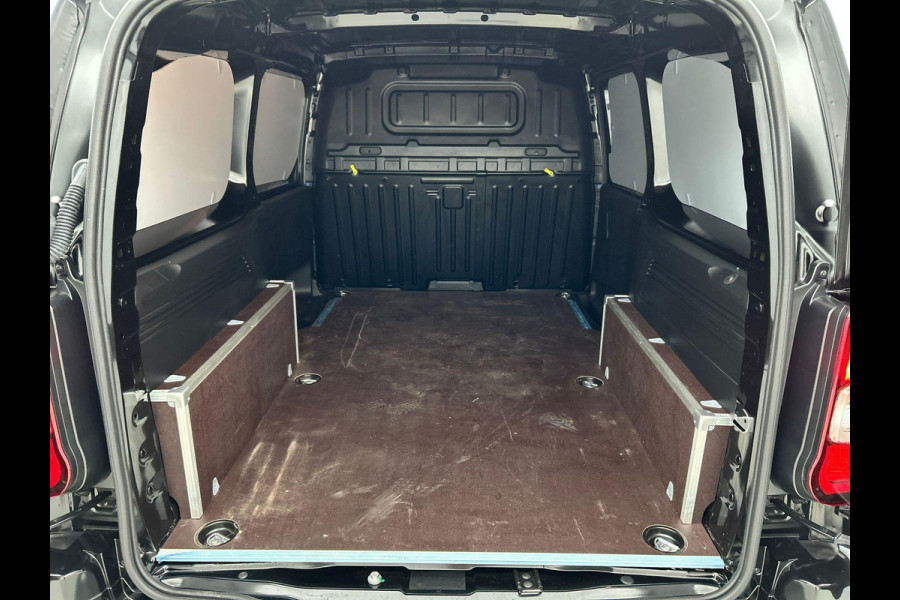 Opel Combo 1.5 BlueHDi 130 S&S L2 Automaat Apple Carplay / Android Auto Navigatie Trekhaak Airco Camera Cruise Control Parkeersensoren V+A DAB