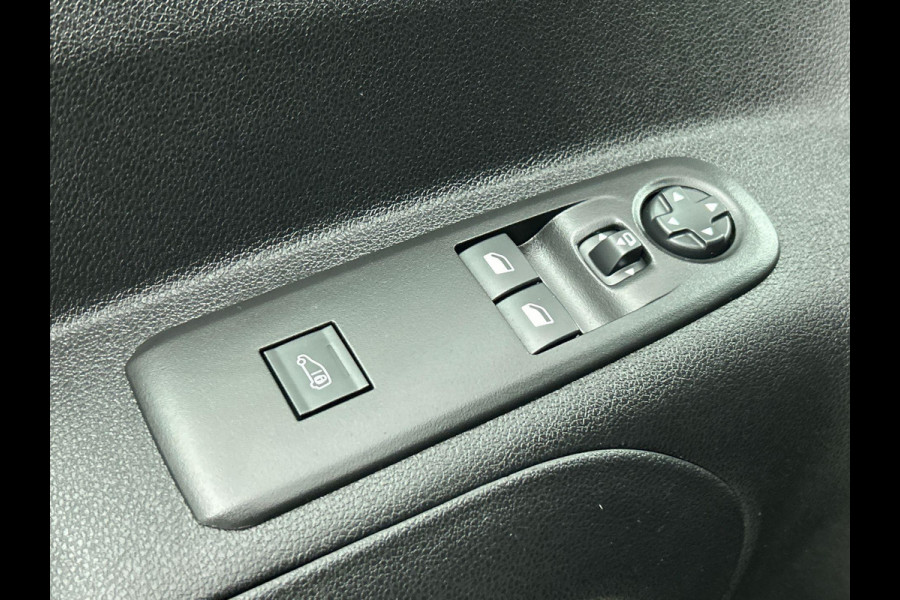 Opel Combo 1.5 BlueHDi 130 S&S L2 Automaat Apple Carplay / Android Auto Navigatie Trekhaak Airco Camera Cruise Control Parkeersensoren V+A DAB