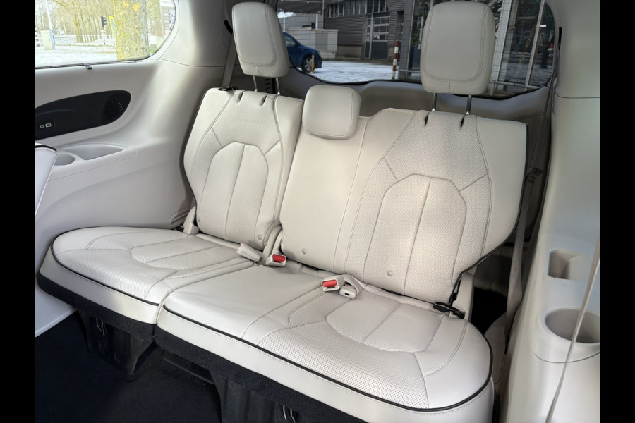 Chrysler Grand Voyager 3.6 V6 Hybrid PHEV LIMITED