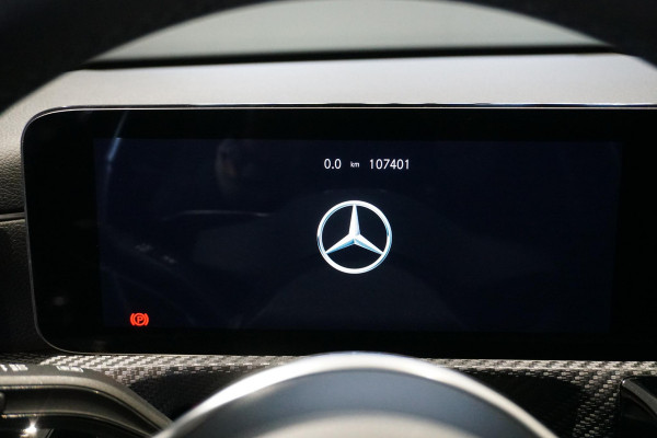 Mercedes-Benz A-Klasse 180 136PK + WIDE SCREEN / CAMERA / STOELVERWARMING /