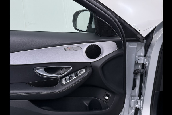 Mercedes-Benz C-Klasse Estate 180T 157PK Automaat Premium Plus Trekhaak Adap.Cruise Distronic Plus Navi Ecc Pdc Led Stoelverwarming Elek.Stoelen Elek.Achterklep Isofix Lmv 19" Bluetooth