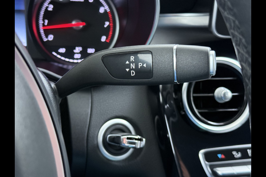 Mercedes-Benz C-Klasse Estate 180T 157PK Automaat Premium Plus Trekhaak Adap.Cruise Distronic Plus Navi Ecc Pdc Led Stoelverwarming Elek.Stoelen Elek.Achterklep Isofix Lmv 19" Bluetooth