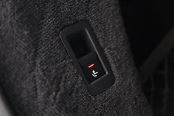 Audi A6 Avant 55 TFSI e 3x S Line Quattro Competition / PANO / MEMORY / B&O / KEYLESS / CAMERA