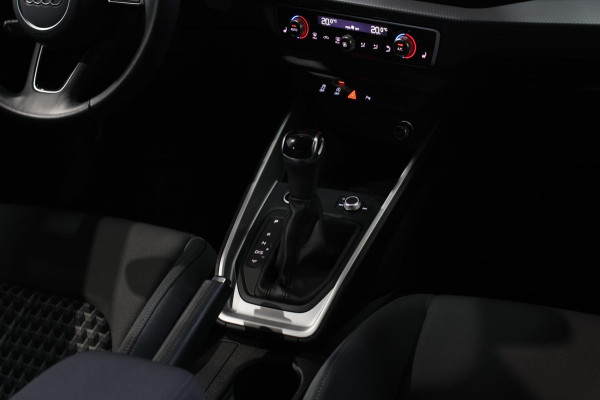 Audi A1 Sportback 35 TFSI S-Line *Led*Keyless*Carplay*Stoelverwarming*