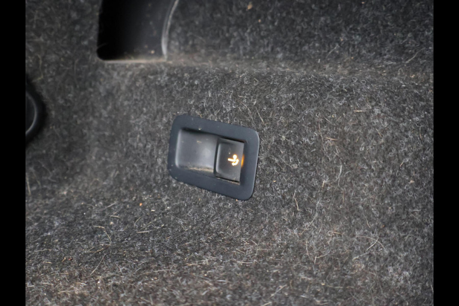 Škoda ENYAQ iV 80 + 360 CAMERA | ADAPTIVE CRUISE | TREKHAAK | SFEERVERLICHTING | CARPLAY | STUURVERW.