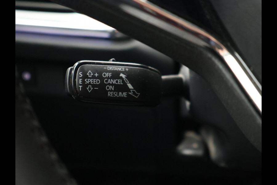 Škoda ENYAQ iV 80 + 360 CAMERA | ADAPTIVE CRUISE | TREKHAAK | SFEERVERLICHTING | CARPLAY | STUURVERW.