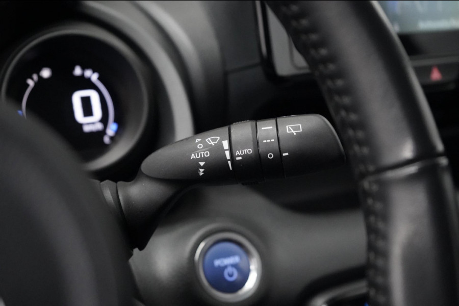 Toyota Yaris 1.5 Hybrid Dynamic | AIRCO | ACC | LANE-ASSiST | CAMERA