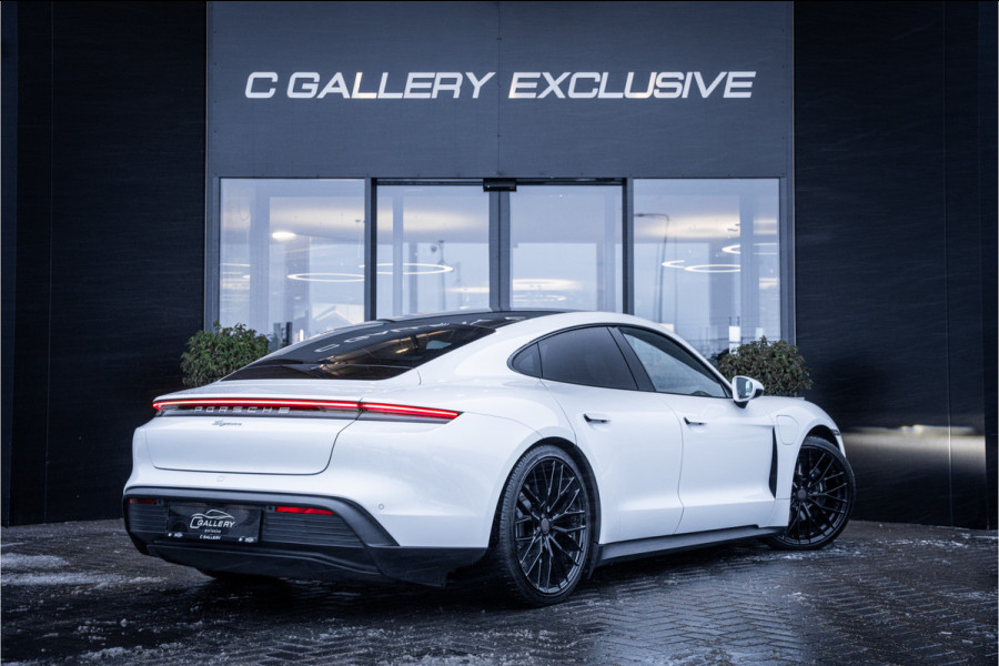 Porsche Taycan Performance 84 kWh - Origineel NL | Panorama | Sport Chrono + | Bose | Memory | Lift