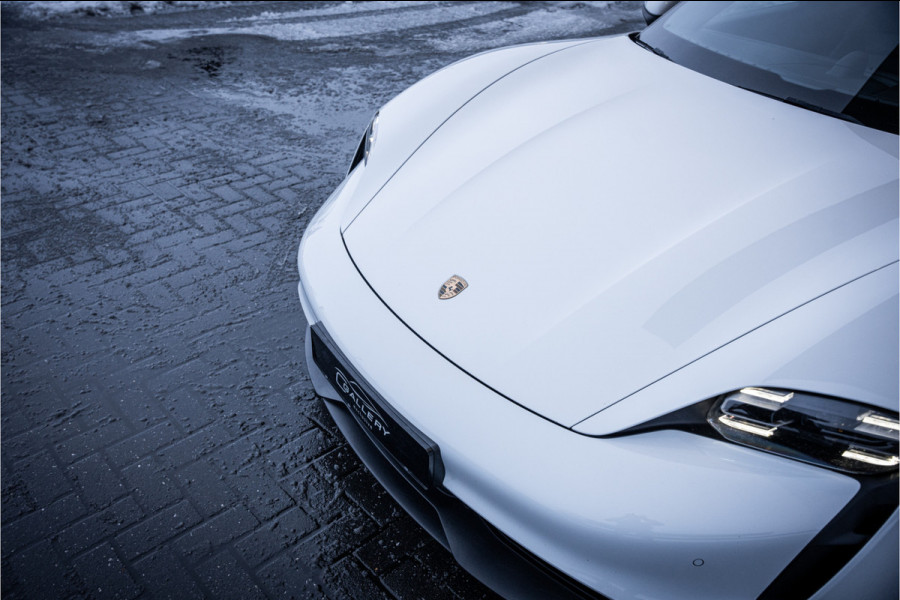 Porsche Taycan Performance 84 kWh - Origineel NL | Panorama | Sport Chrono + | Bose | Memory | Lift