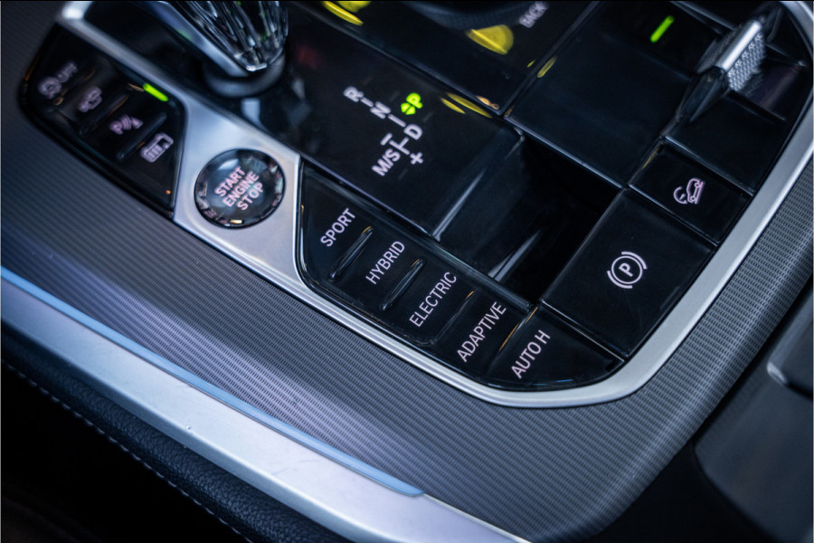 BMW X5 xDrive45e High Executive - M Sport | Dravitgrau | Kuipstoelen | Panorama | Memory