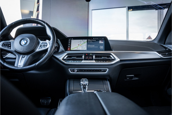 BMW X5 xDrive45e High Executive - M Sport | Dravitgrau | Kuipstoelen | Panorama | Memory