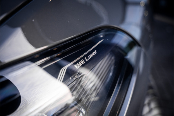 BMW X5 xDrive45e High Executive - M Sport | Dravitgrau | Kuipstoelen | Panorama | Memory