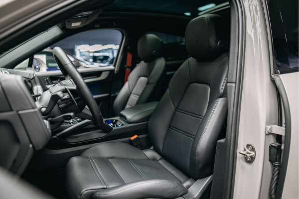 Porsche Cayenne Coupé 3.0 S E-Hybrid | Stoelmasssage | HomeLink | Head-Up | Sport Chrono | Bose | Trekhaak | Kreide |