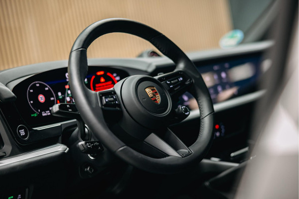 Porsche Cayenne Coupé 3.0 S E-Hybrid | Stoelmasssage | HomeLink | Head-Up | Sport Chrono | Bose | Trekhaak | Kreide |