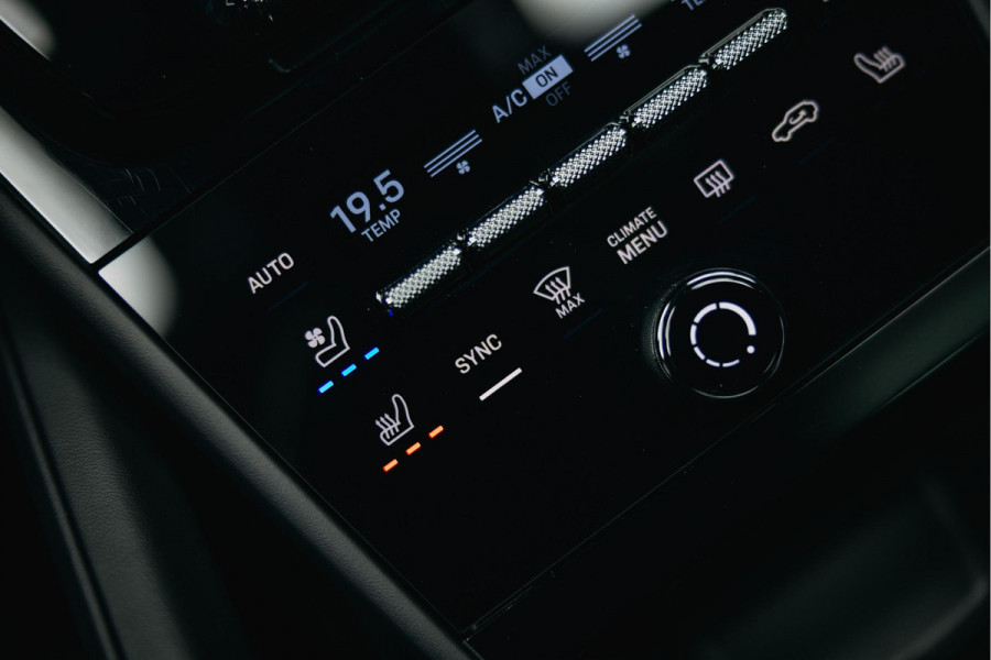 Porsche Cayenne Coupé 3.0 S E-Hybrid | Stoelmasssage | HomeLink | Head-Up | Sport Chrono | Bose | Trekhaak | Kreide |